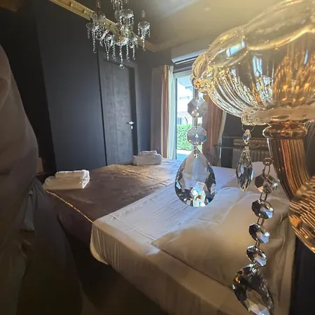 Bed & Breakfast Xvi Secolo House
